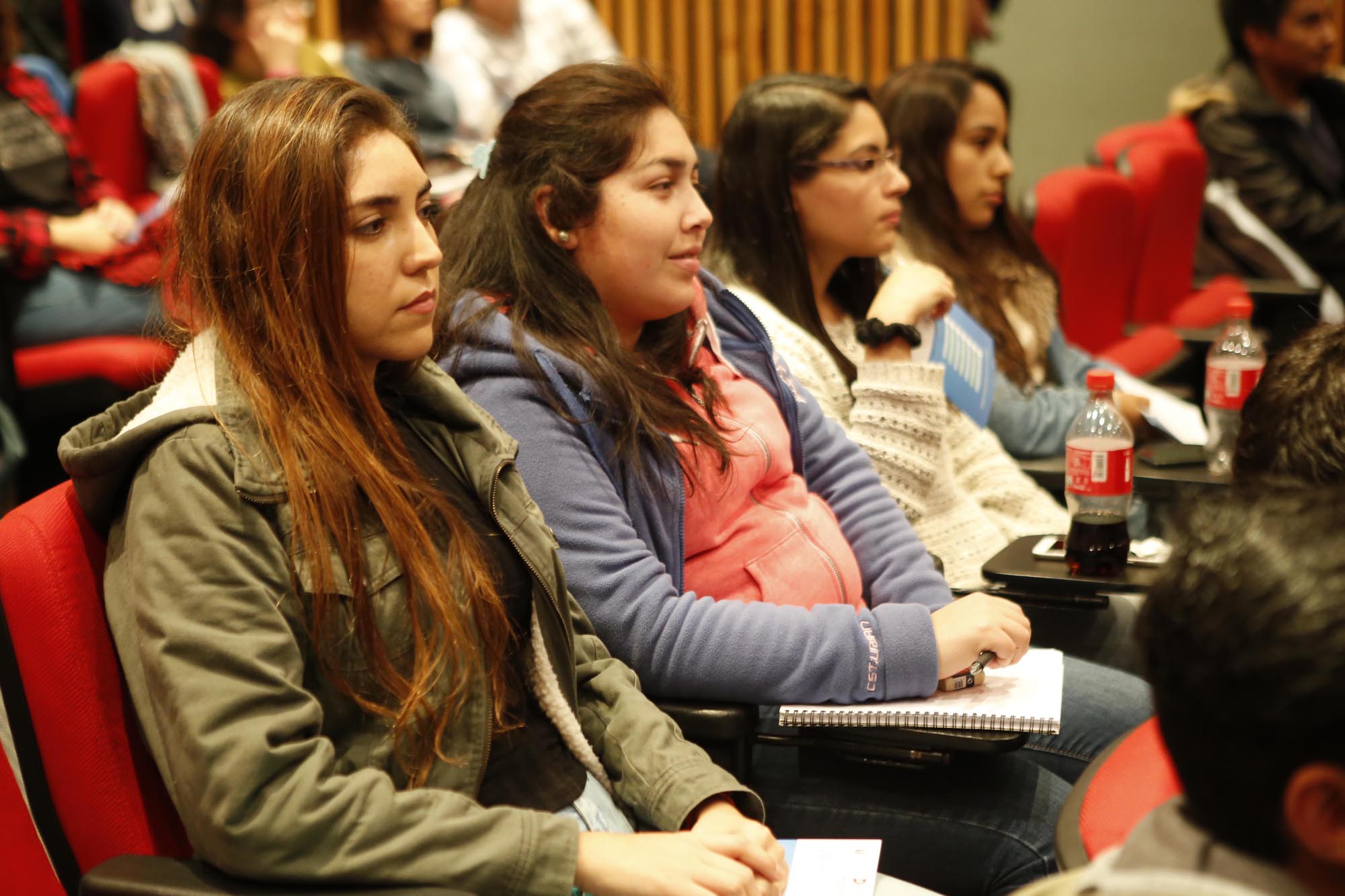 Estudiantes valoran las alternativas para innovar que ofrece la UCM