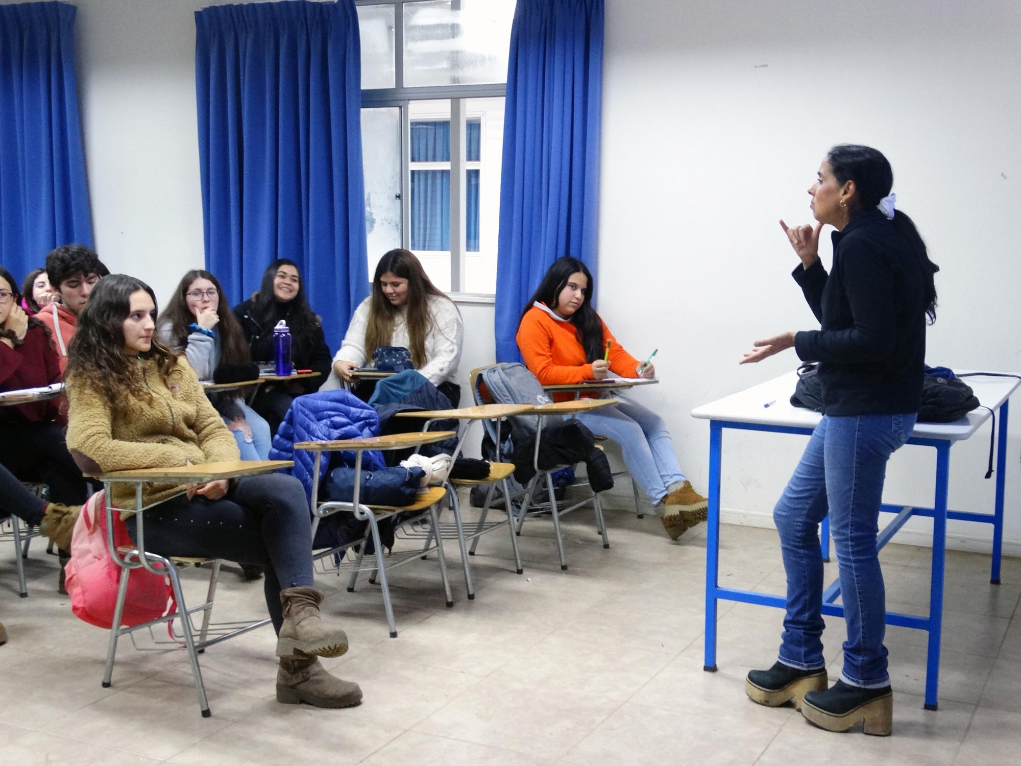 UCM incorporó lengua de señas a sus clases