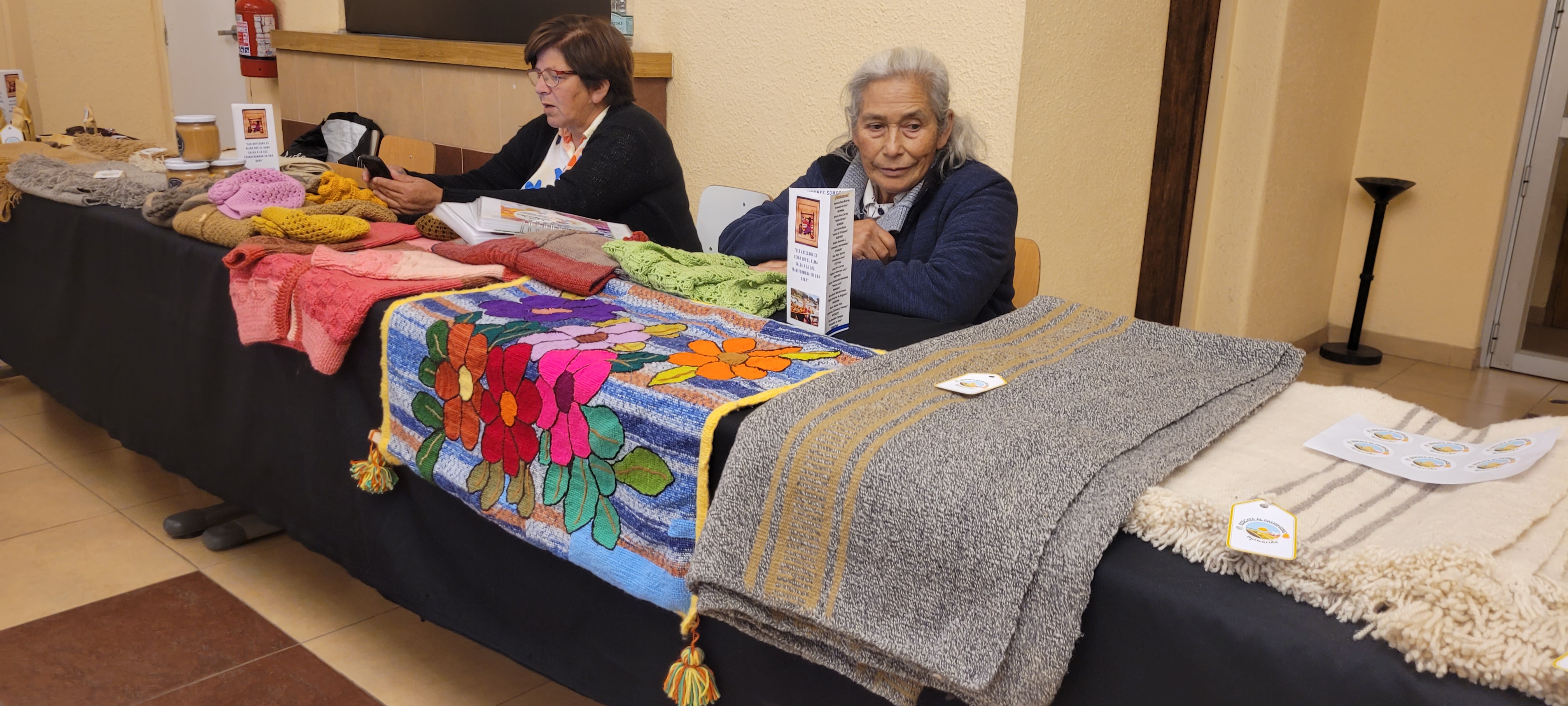 Feria Foro Campesino de la UCM deleitó a los asistentes con la Primera Mesa de la Mujer Rural de Chile