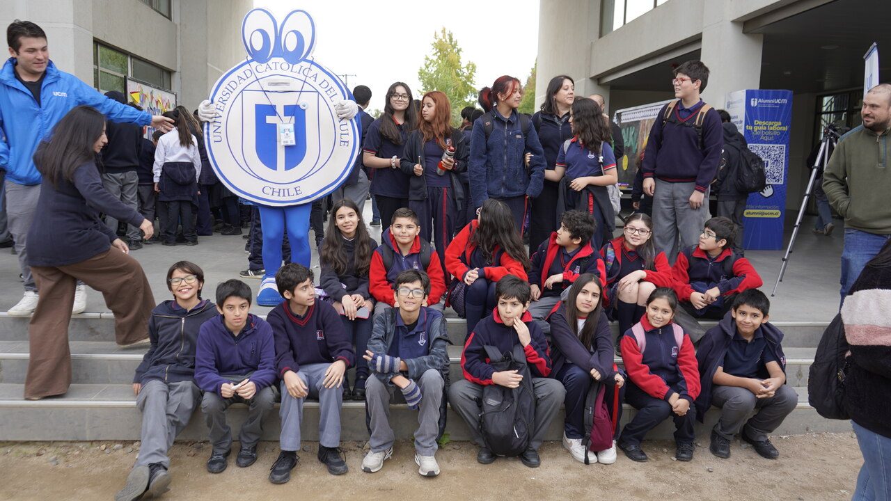 Escolares de toda la Región del Maule participaron en Feria de las Matemáticas UCM