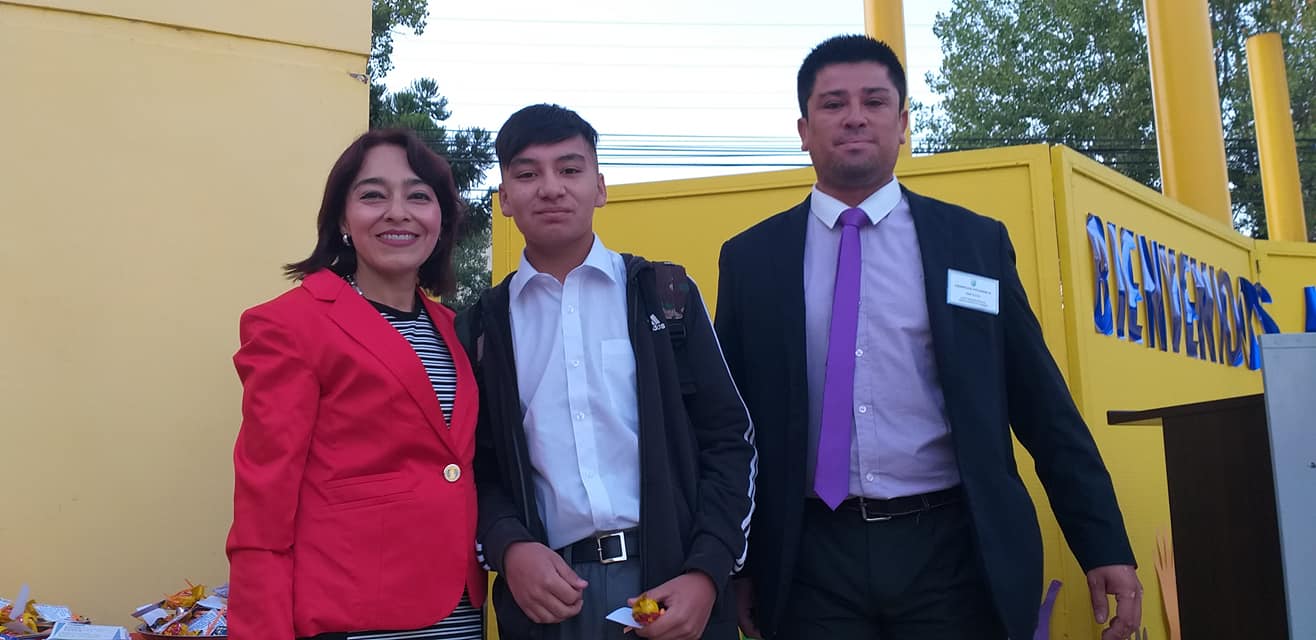 Formar con pensamiento crítico y sentido ético: la apuesta pedagógica de Cristian Ovando, Alumni Destacado UCM