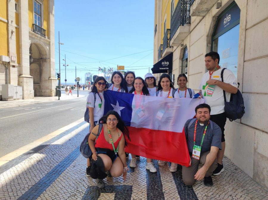 Estudiantes de la UCM participaron de la Jornada Mundial de la Juventud Lisboa 2023 junto al papa Francisco