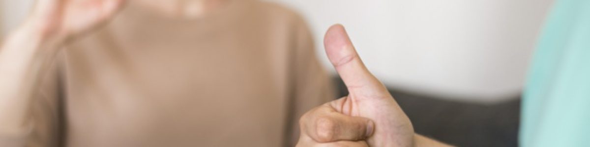 Inclusión en salud: Tecnólogos médicos UCM aprenden lengua de señas