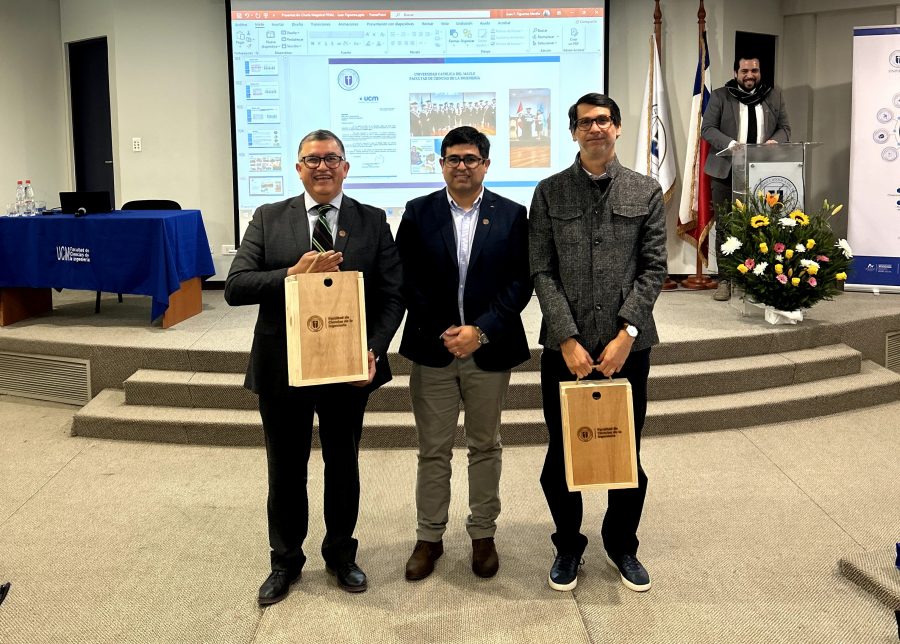 Académicos de la Facultad de Ciencias de la Ingeniería hicieron sus clases magistrales que los certifican como profesores titulares
