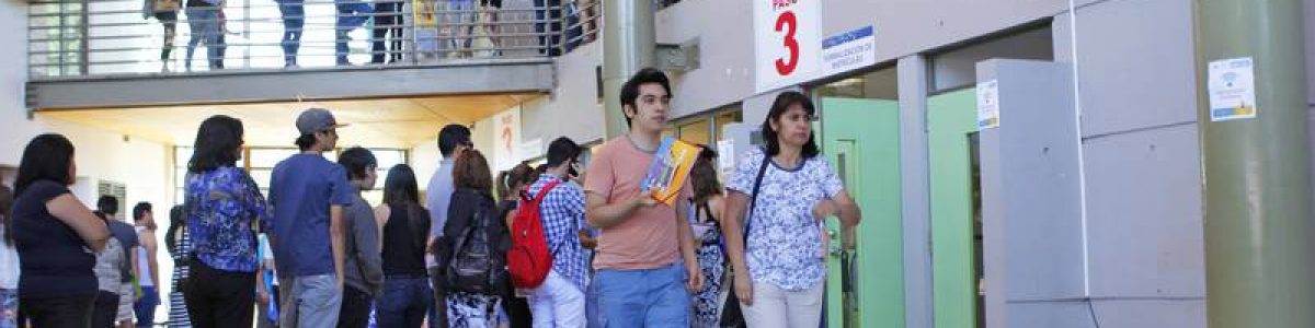 Nuevos estudiante UCM con gratuidad se mostraron felices y emocionados