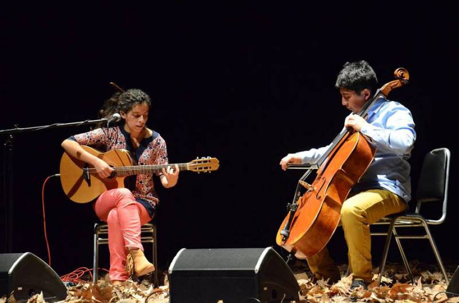 Homenaje a Violeta Parra en Campus San Miguel