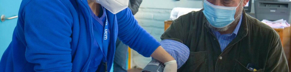 Programa social Ruta Médica continúa atendiendo a personas en situación de calle en Curicó