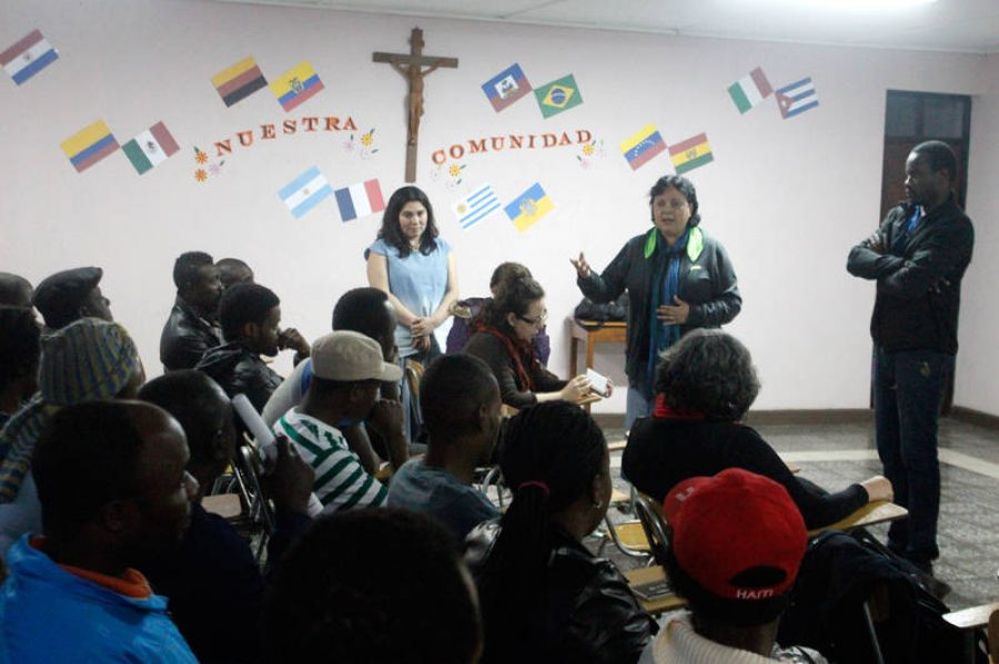UCM certificará participación de haitianos en curso de español