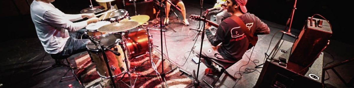 EL ROCK PROGRESIVO DE “ARYSTAS” SE TOMA LA ESCENA DEL TRUENO