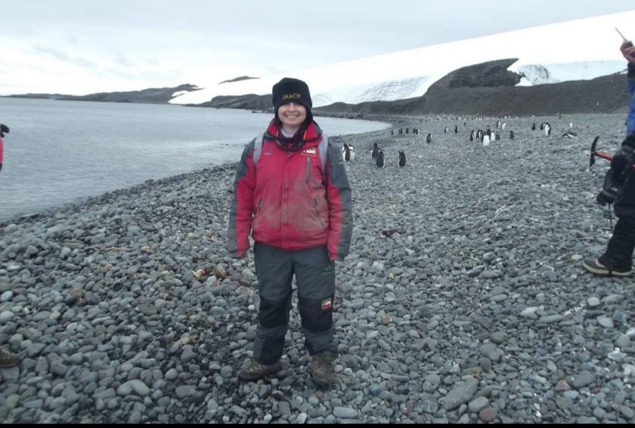 Profesora de ciencias UCM ha ganado cuatro veces concurso para viajar con sus alumnos a la Antártica