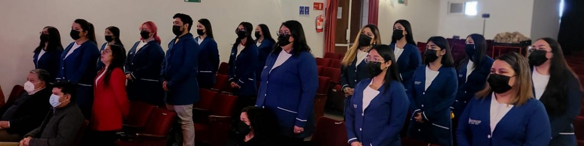 Estudiantes de primer año de Pedagogía en Educación Especial Sede Curicó recibieron la bendición de su uniforme