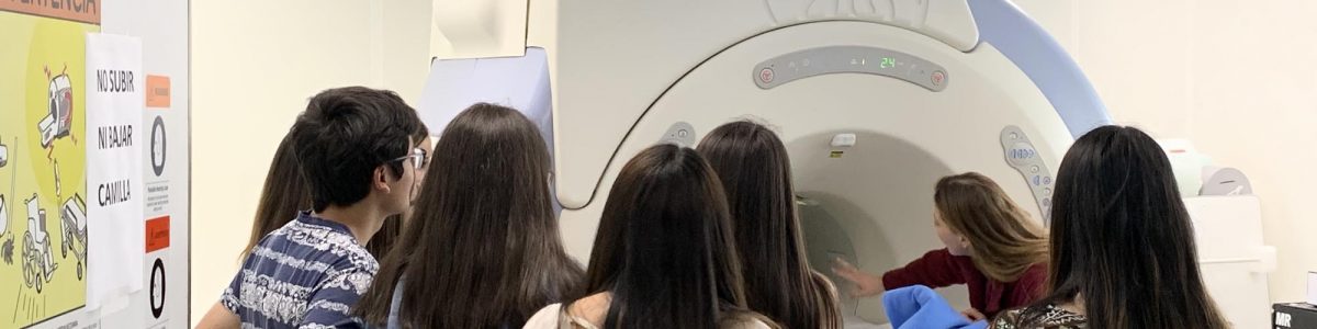 Con programa pionero en Chile se forma a los futuros tecnólogos médicos en la UCM