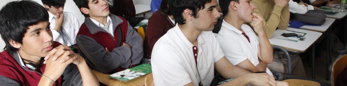 UCM difunde concurso de ensayo para estudiantes de Enseñanza Media
