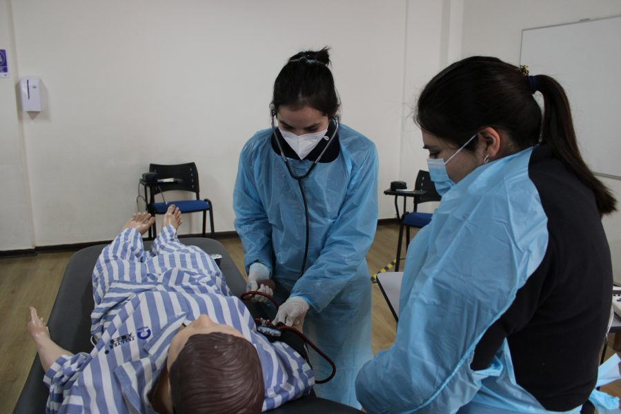 Enfermería UCM hace positivo balance de prácticas presenciales en centros de simulación