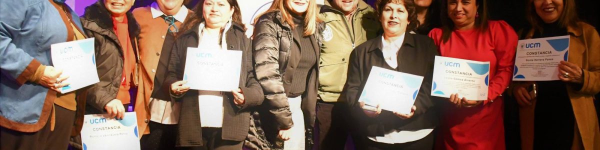 Dirigentes Sociales de Sagrada Familia recibieron formación en liderazgo público