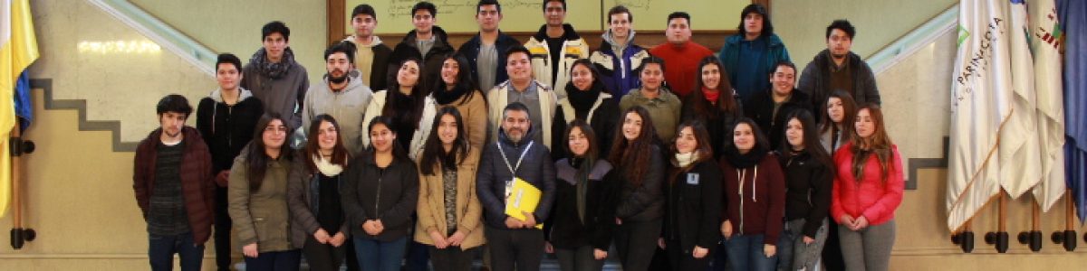 Estudiantes de Administración Pública  visitaron el Congreso Nacional