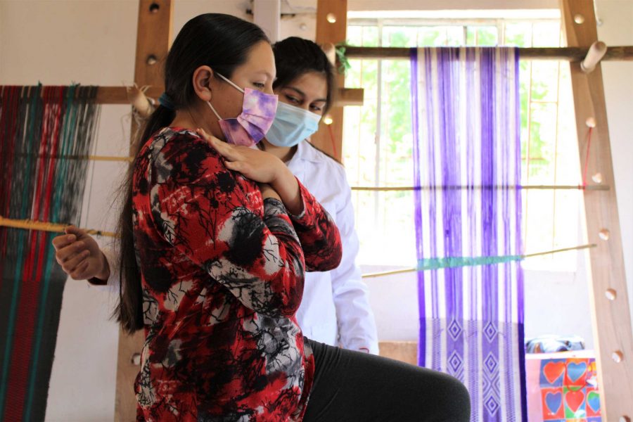 En Quinamávida: Terapia Ocupacional UCM lidera operativos multidisciplinarios de salud para los artesanos
