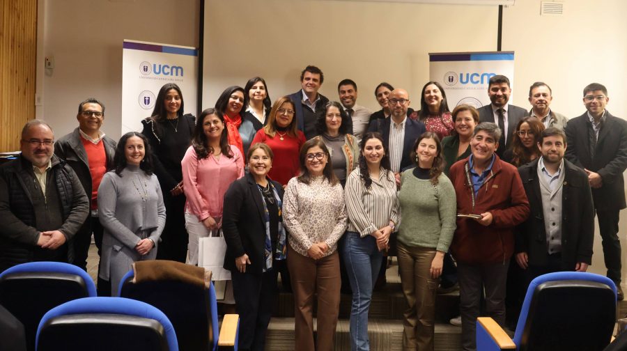 Escuela de Medicina UCM destaca prácticas docentes que inspiran
