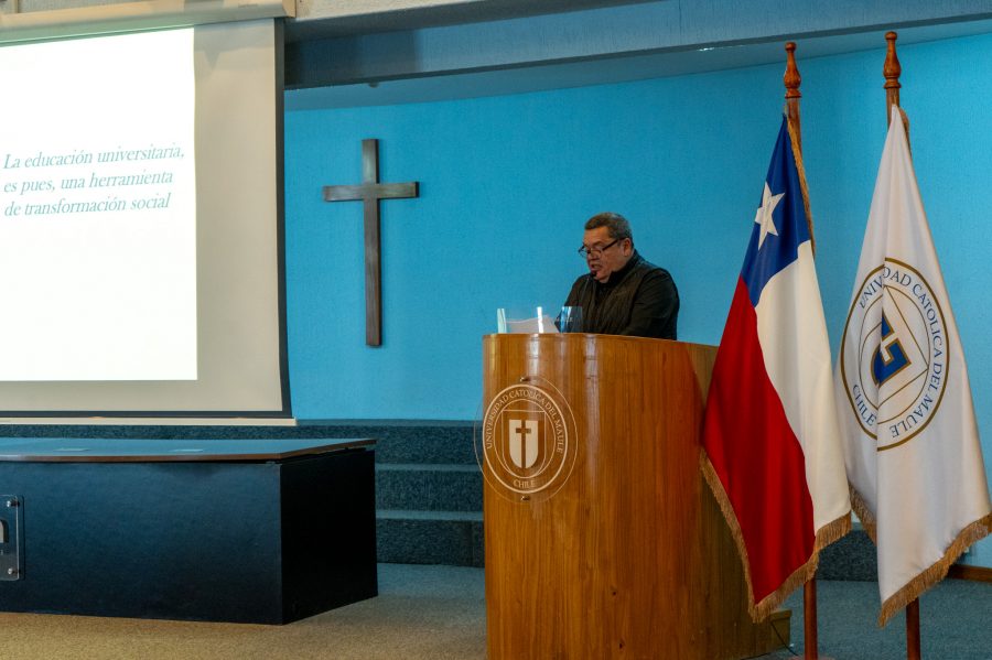 Figura del nuevo Doctor de la Iglesia destacó en el 27 aniversario de su Facultad de Ciencias Religiosas y Filosóficas UCM