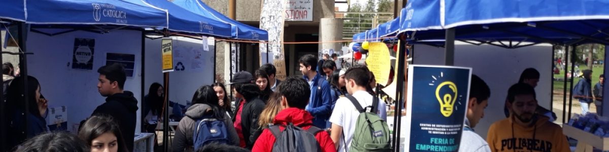 Auditoría realizó feria de emprendimiento para la comunidad universitaria en Talca