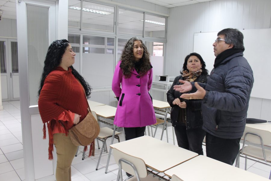 Pedagogía inaugura sala de menciones para estudiantes