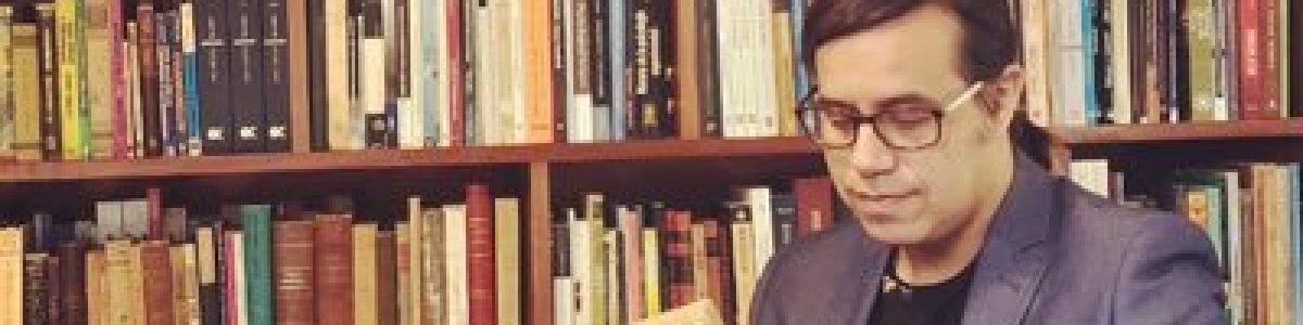 Encuentran parte de la biblioteca personal de Amanda Labarca y develan su faceta desconocida como literata