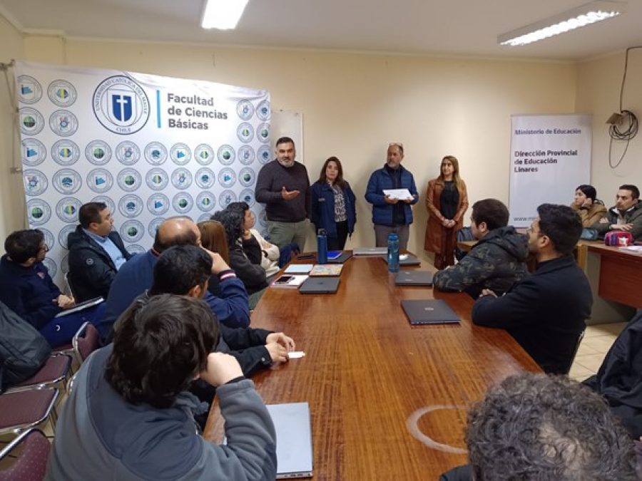UCM y Dirección Provincial de Educación de Linares fortalecen lazos