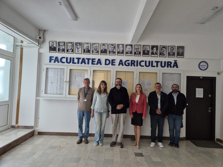 Proyecto anillos presenta experiencias chilenas y de Nueva Zelanda sobre biodiversidad y conservación en Rumanía