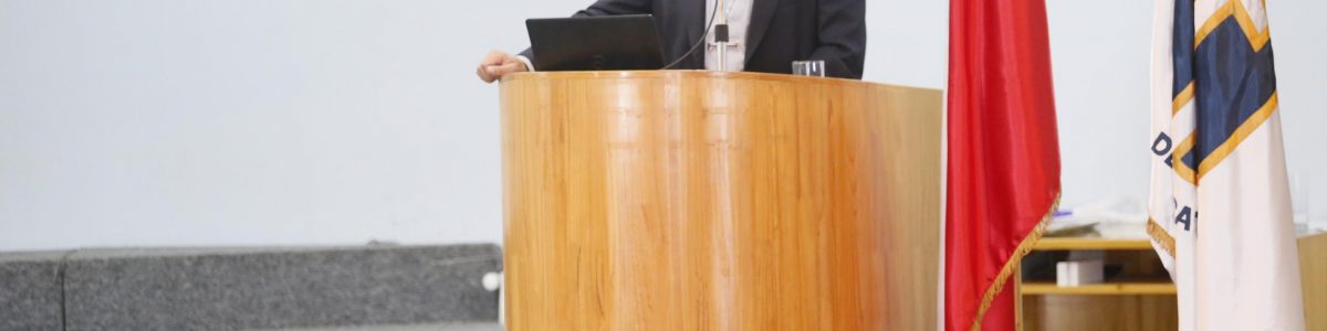 Arzobispo de Concepción presentó beneficiosas experiencias de emprendimiento e innovación social