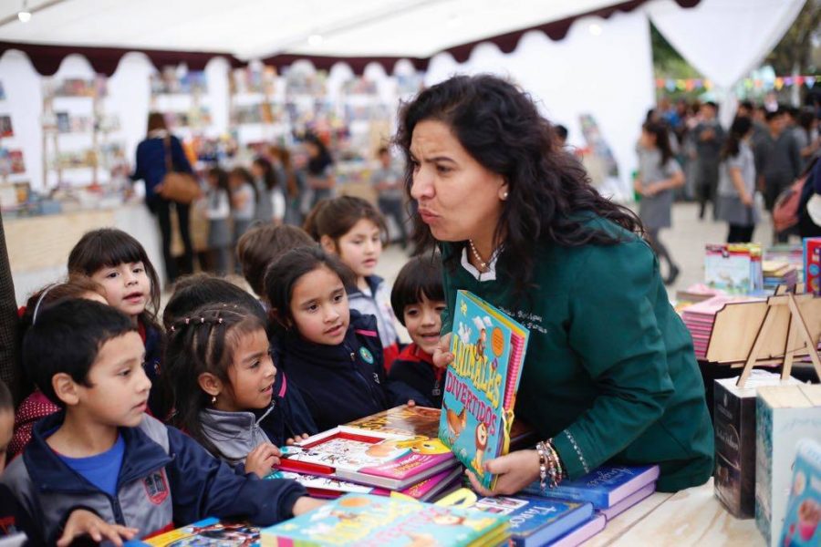 UCM inauguró la Feria del Libro Infantil y Juvenil 2017