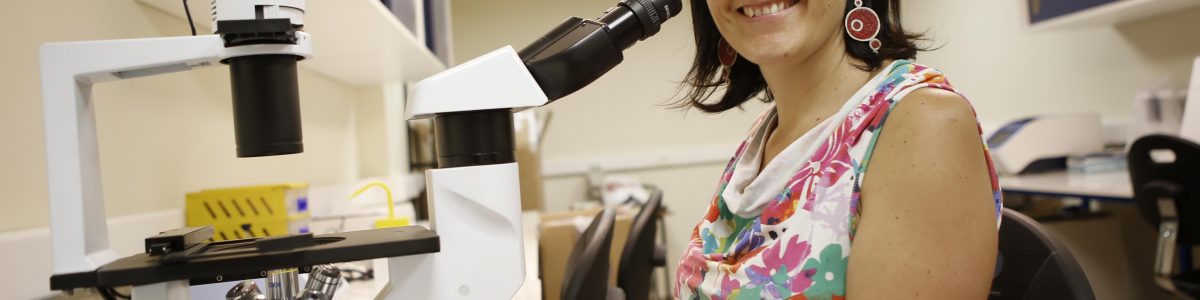 Académica UCM expone en Brasil sobre potencial de difusión y equilibrio electroquímico
