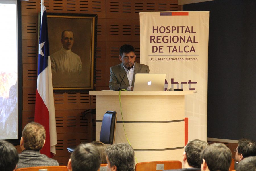Médicos de todo el país acudieron a seminario de Cardiología realizado en Talca