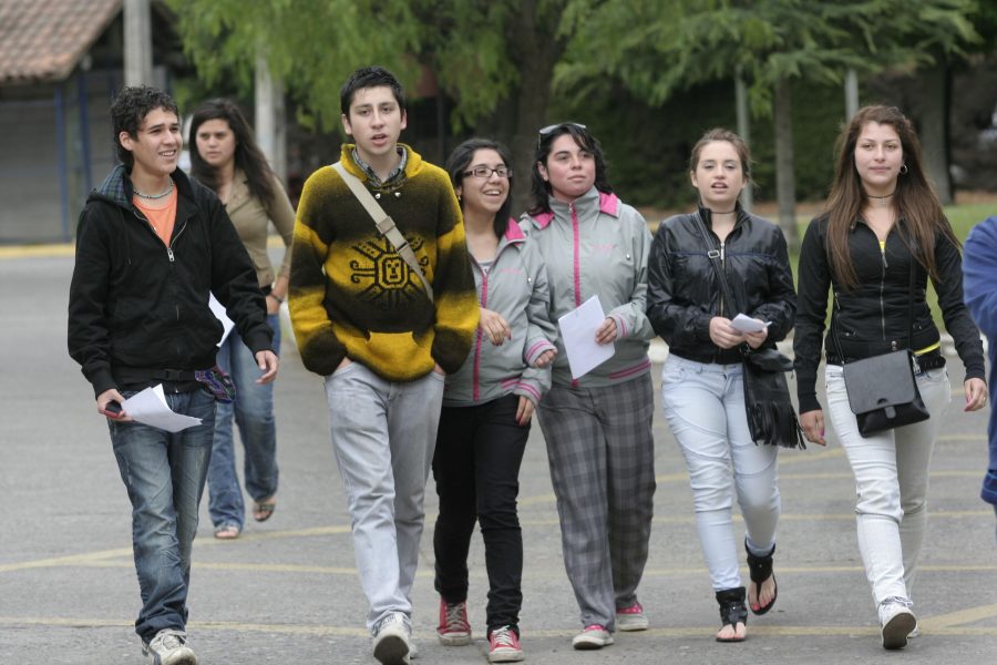 Jóvenes de liceos vulnerables del Maule ven en la educación una mejoría en sus proyecciones laborales