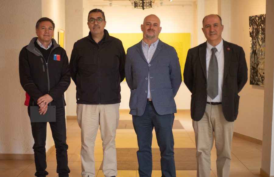 Director regional de Vialidad de la Región del Maule visitó la UCM en la sede Curicó