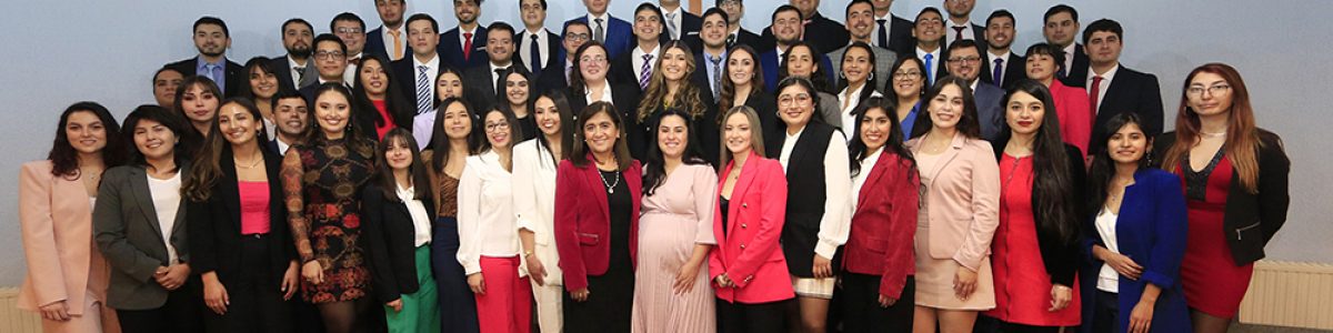 Facultad de Medicina aportó con 126 nuevos médicos para potenciar la salud del país