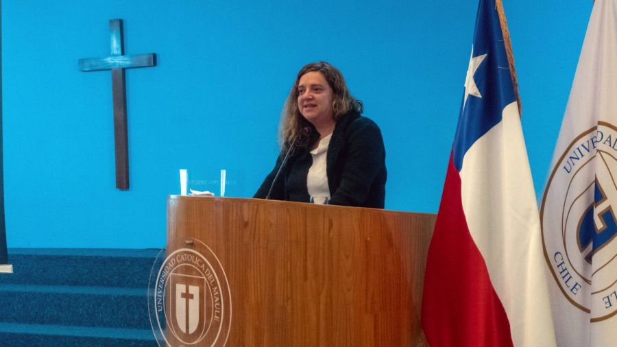 Estudiantes de Derecho de la UCM compartieron con la ministra del Tribunal Constitucional Marcela Peredo