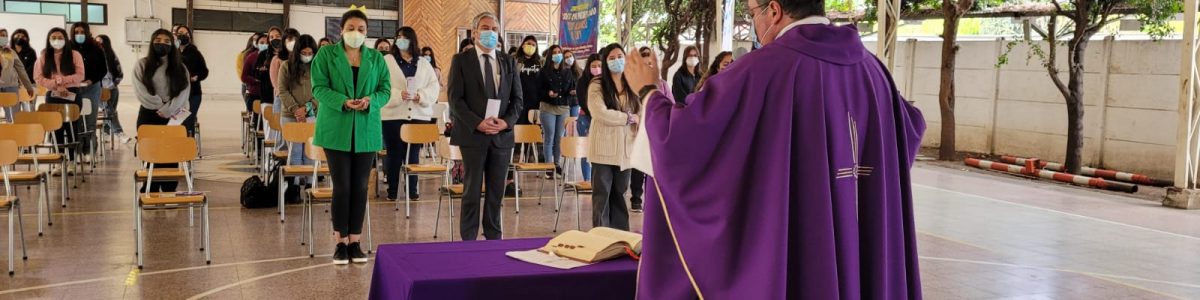 Con la Eucaristía se dio la bienvenida a los nuevos estudiantes de la UCM Sede Curicó