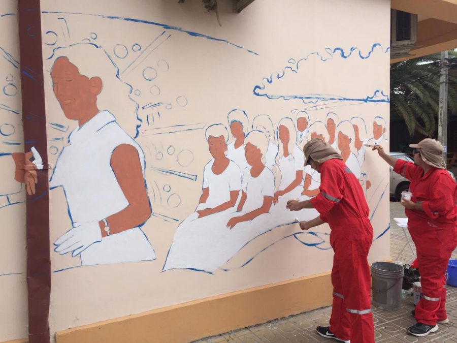 Comienza a concretarse el mural inspirado en las Escuelas Normales