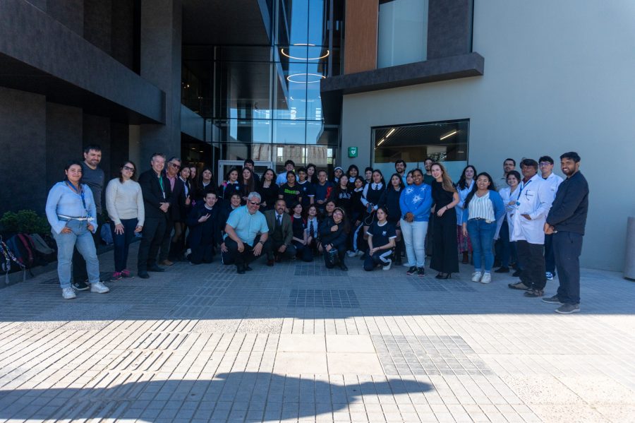 Niñas y niños de Pelarco conocieron el trabajo científico del CIEAM UCM