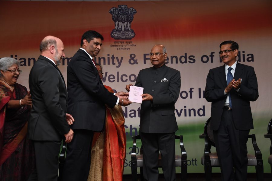 Presidente de India lanzó Manual Trilingue