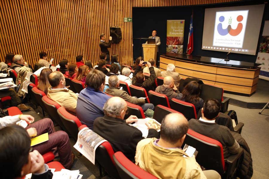 En la UCM conmemoraron el Día Internacional del Comercio Justo con importante seminario
