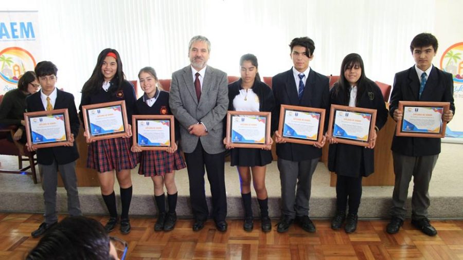 Reconocen a escolares de San Javier que participan en programa de talentos académicos de la UCM