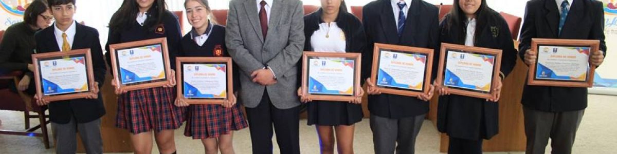 Reconocen a escolares de San Javier que participan en programa de talentos académicos de la UCM