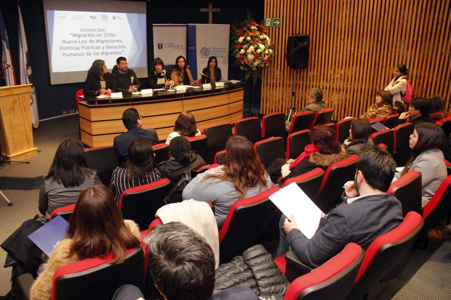 Nueva Ley Migratoria: Revisan los puntos de mejora para responder a la migración en Chile