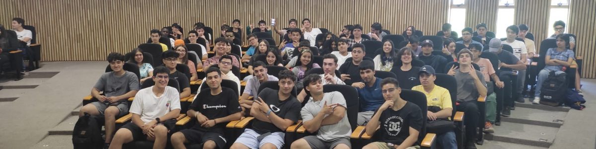 Bibliotecas UCM realizan inducciones, capacitaciones y visitas guiadas a los estudiantes de primer año