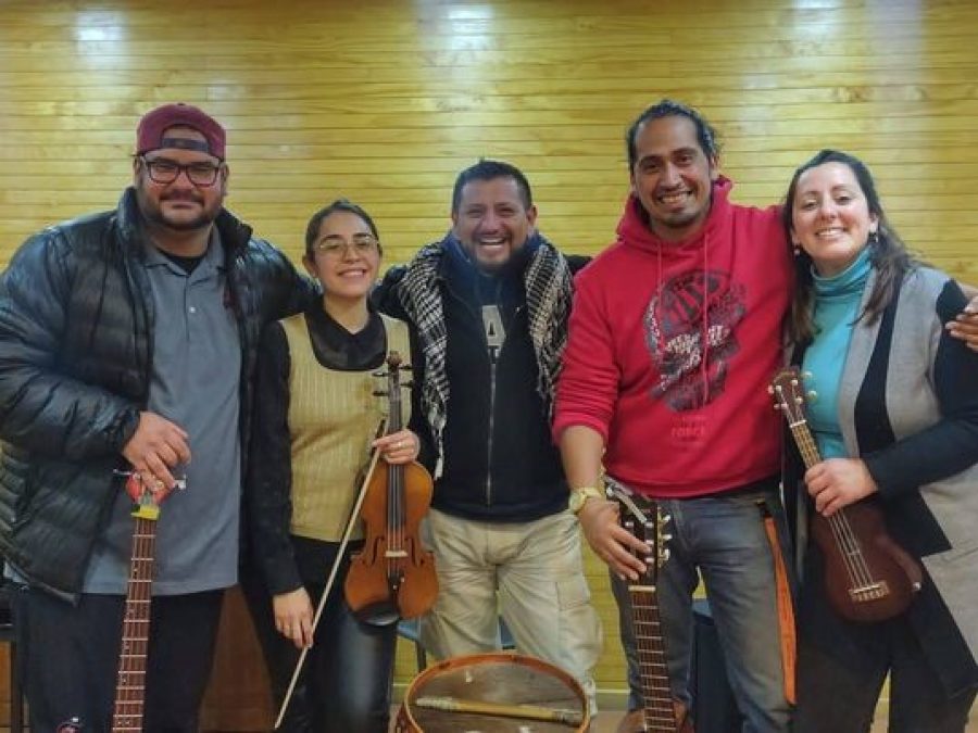 Agrupación SurNativo presentará su concierto de folklore latinoamericano en Extensión UCM Curicó