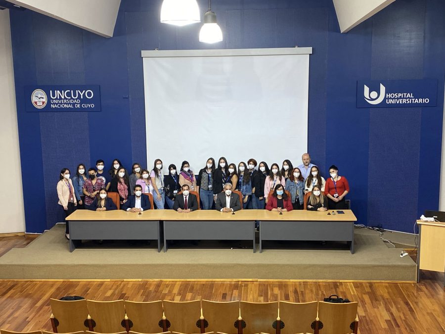Programa de Formación de Talentos en Oncología UCM visitó la Universidad Nacional de Cuyo