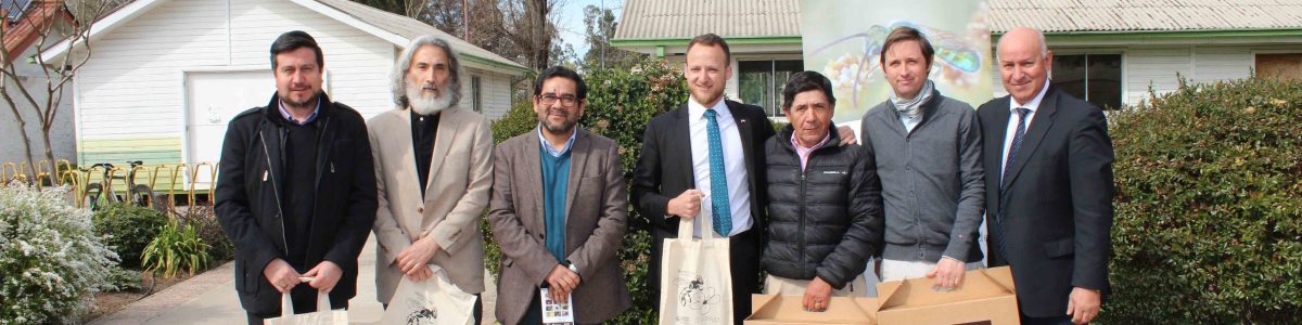 Entregan abejas nativas para polinizar huertos agrícolas