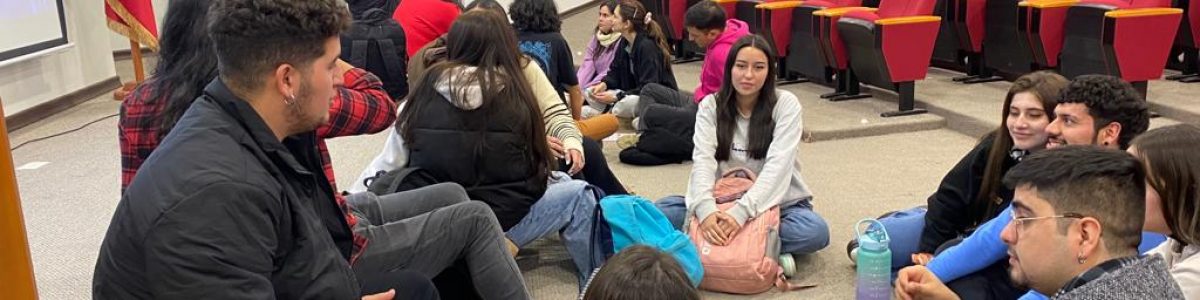 Escuela de Trabajo Social de Talca tuvo su primer encuentro para reflexionar sobre los desafíos