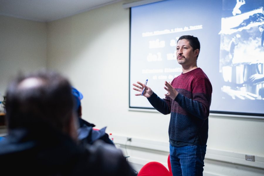 #CINE: CON GRAN ÉXITO SE DESARROLLA TALLER DE CINE DE TERROR EN EXTENSIÓN UCM